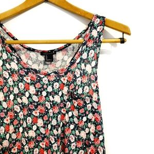 F21 Floral 🌹 Tank